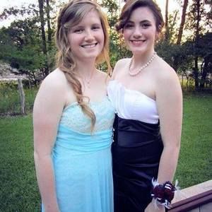 Meet your Posher, Celeste